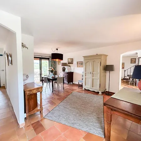 Belle Demeure Dans Les Hauteurs D'ollioules *