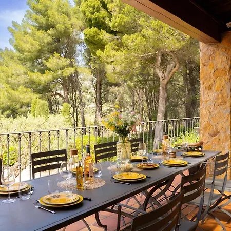 Belle Demeure Dans Les Hauteurs D'ollioules Feriehus Ollioules