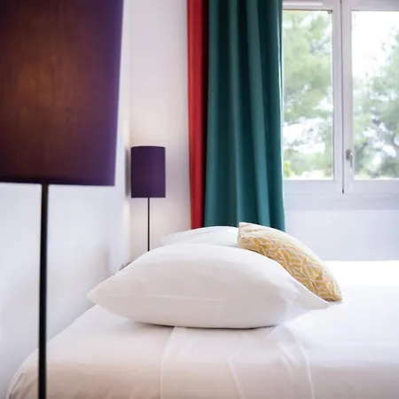 Belle Demeure Dans Les Hauteurs D'ollioules Feriehus Ollioules