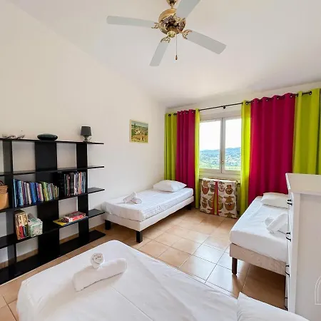 Belle Demeure Dans Les Hauteurs D'ollioules Feriehus Ollioules