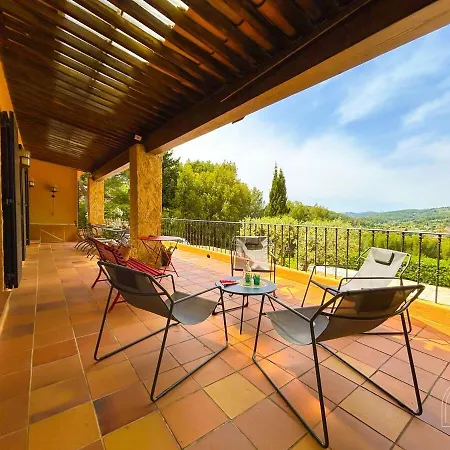 Belle Demeure Dans Les Hauteurs D'ollioules *