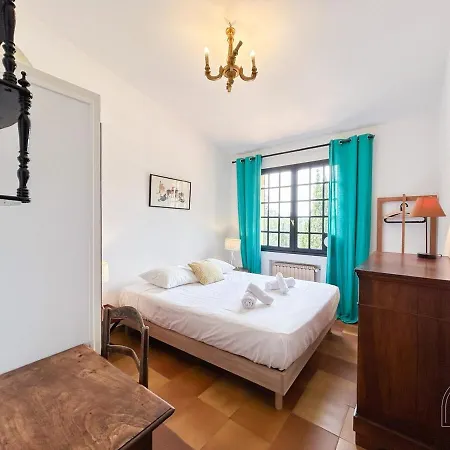 Belle Demeure Dans Les Hauteurs D'ollioules *