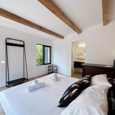 Belle Demeure Dans Les Hauteurs D'ollioules Feriehus